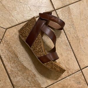 Blowfish brown heels size 9